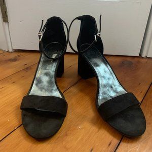 143 Girl Black Heels Size 11